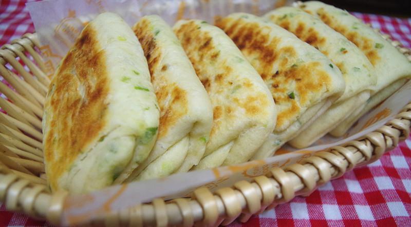 破解|用热水冷水烙饼都硬？错在这，面点师帮你破解，放10天都不硬