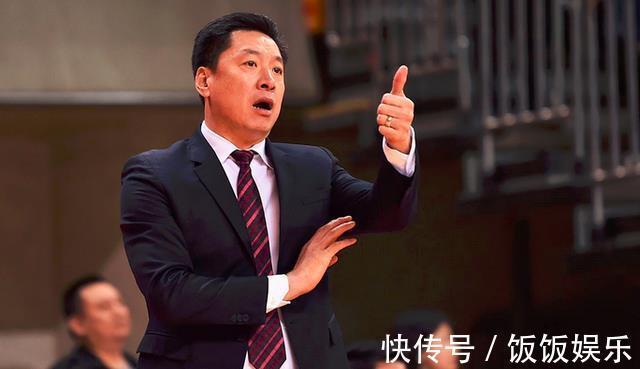 冯莱|三板斧不管用,马布里主动揽责!引援捡到宝,李春江能松口气!