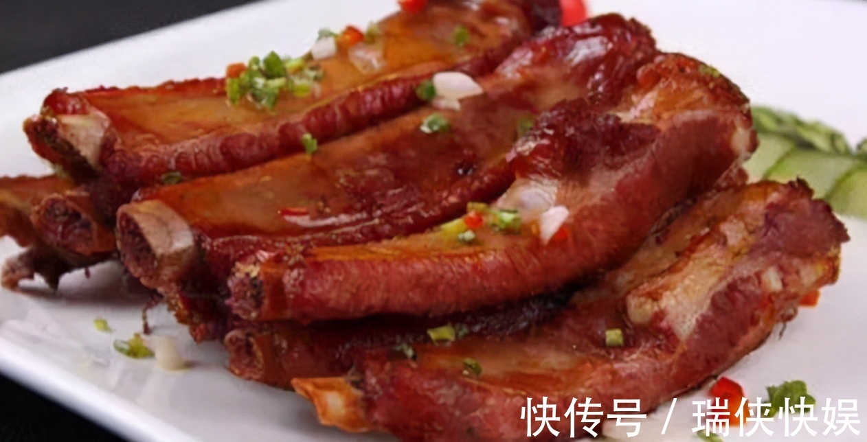 女性|女性不想长满皱纹,要坚持吃三种美食,去除皱纹,好处多多!