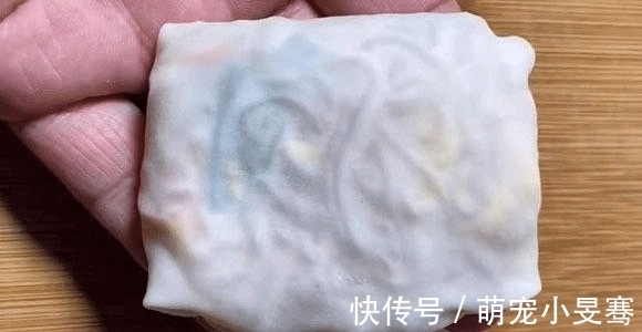 最近爱上做这个吃，不煎不炸，蒸一蒸出锅，皮薄馅足还低脂，好吃