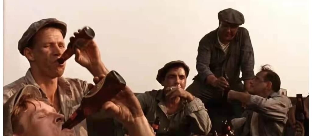 回国@我,40岁闯荡非洲,50岁回国,如今60岁娶了22岁非洲女孩