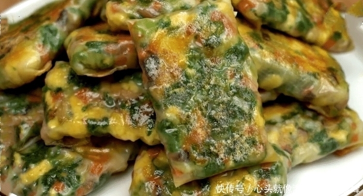 想吃锅贴不要出去买，教你在家做，皮薄馅多，上桌家人都爱吃