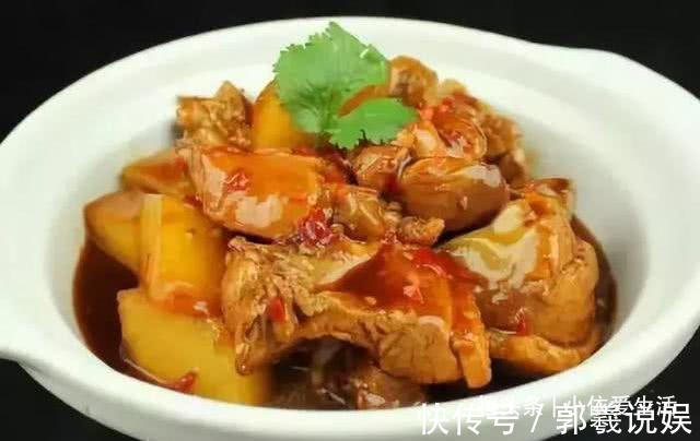 香辣手撕鸡|香味十足的几道家常菜，荤素搭配，营养美味，味道超级棒