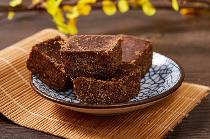 红糖|入秋后,在家常做“五红汤”,三天两头喝一次,脸色红润气色佳