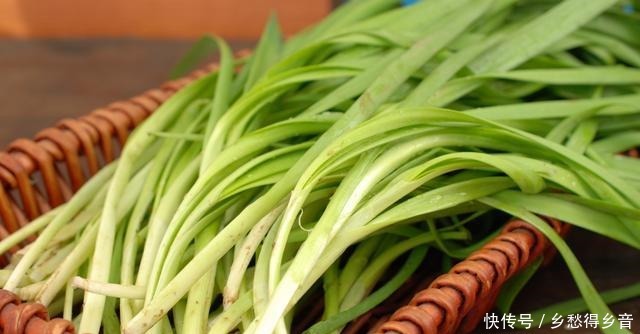 面丁儿素馅饺子的做法，简单又好吃！