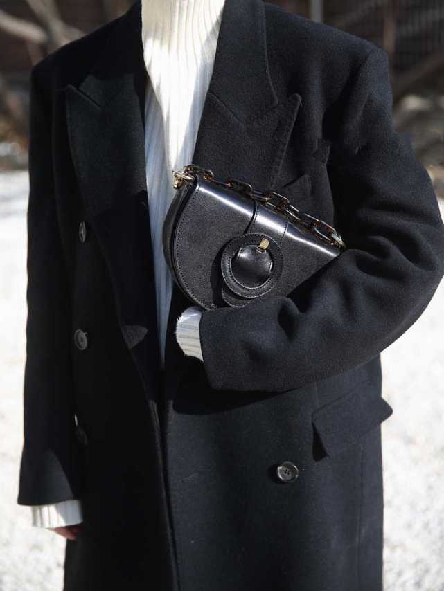 高领毛衣 大衣内搭别乱选!一件高领毛衣就能满足所有的穿衣需求,温柔优雅