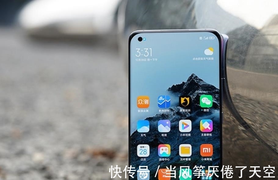 高端机|小米11跌至“新低价”,256GB定价亲民,终于等到了