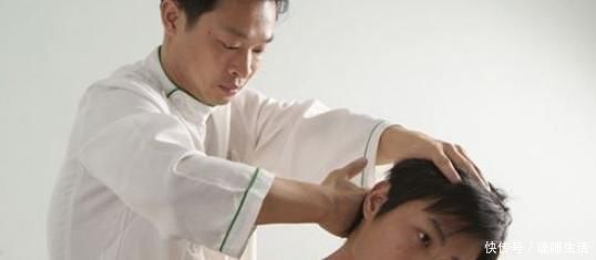 老祖宗|老祖宗传下来的“按摩手法”,每天按一按,跟颈椎病说拜拜