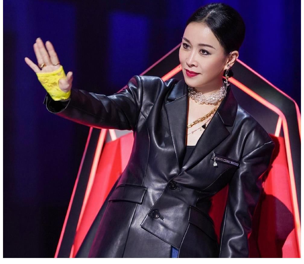 姚贝娜|8朝元老那英退出《中国好声音》现场录制，曾带出3个总冠军，但也留下4大争议