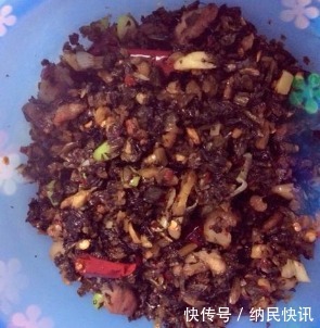 做扣肉时，猪肉焯水后别直接下锅炸！大厨教你正确方法，软糯鲜香