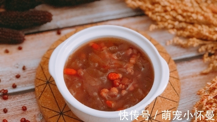 冰糖|它是“女人汤”,每天1碗,气血足脸色好,成本一碗不到1块钱