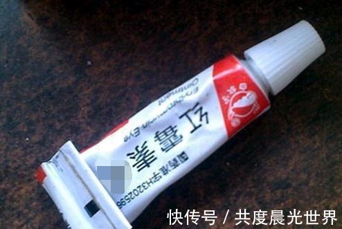 红霉素|红霉素加它敷脸,半个月不到,痘痘、痘印都没了,皮肤还变得嫩滑!