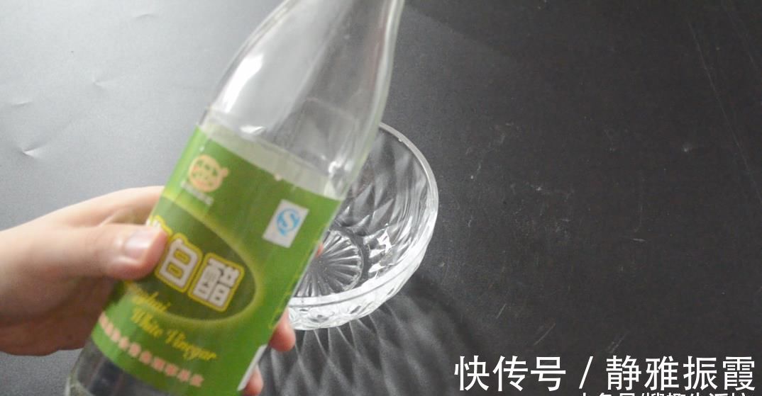 白醋|洗衣液和白醋混合在一起, 没想到作用这么大, 可惜知道的人还不多