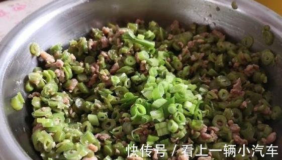 芸豆|六月包饺子这菜正合适,皮薄馅多特好吃,爽口开胃不油腻!真香!
