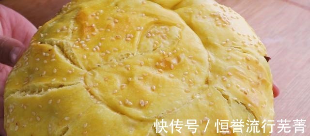 橘子里淋3个鸡蛋,我家孩子三天两头点名吃,比蛋糕还香甜,解馋!