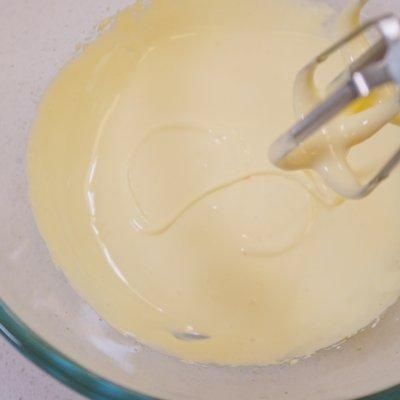 草莓脆皮蛋糕卷这么做，健康还营养，好妈妈要收藏