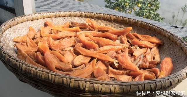 在家|教你在家晒红薯干,口感软糯不粘牙,色泽饱满如蜜蜡,买都买不到