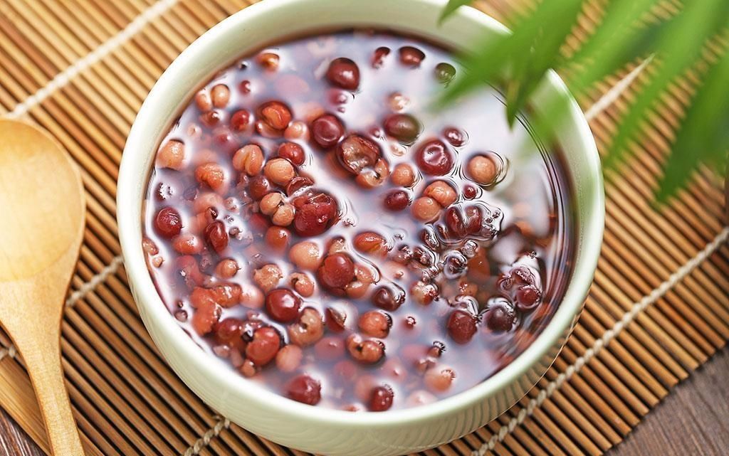 湿气的克星找到了,每天吃一口,排净体内湿气,大肚腩也消失了!