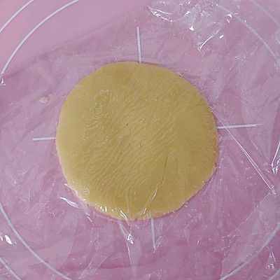 甜甜圈酥皮面包