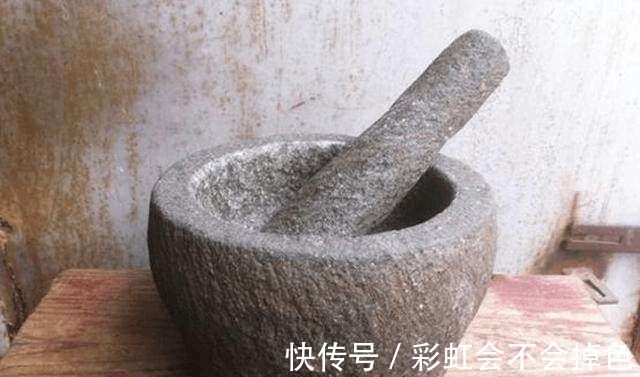 五种老物件,认识四种估计年过半百,见过吗