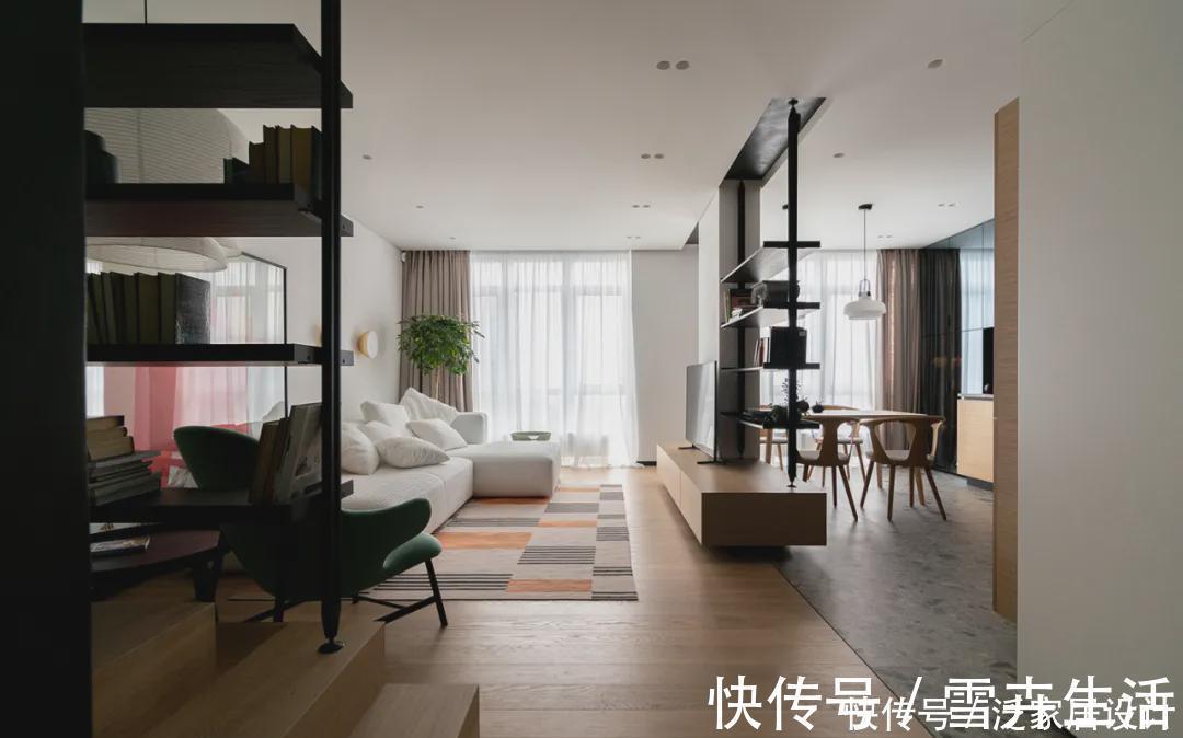 qiji这个100平米的双层住宅,将女性的坚强与柔美发挥的恰到好处!