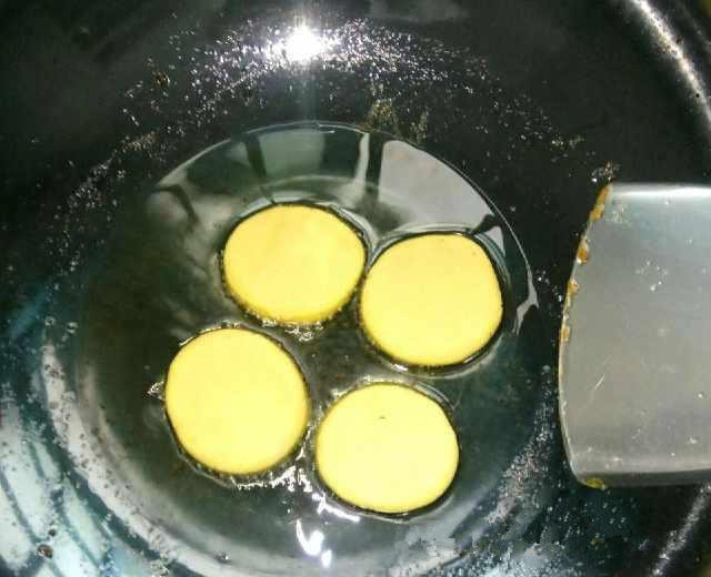 用这种方法做出的南瓜饼简直好吃的不得了,你流口水了吗