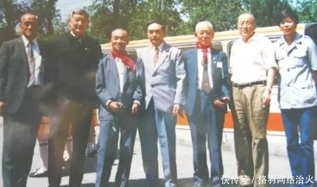 八路军|此人本是日军少佐，被俘后向八路军要了一把枪，从此创建一个军种