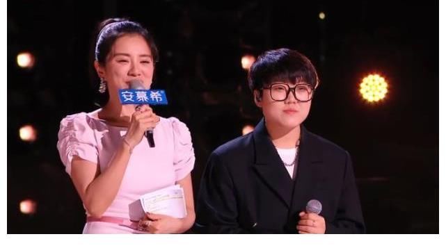 好聲音|《好聲音》八強(qiáng)出爐，七女一男，譚軒轅慘遭淘汰，誰能走到最后，敬請(qǐng)期待