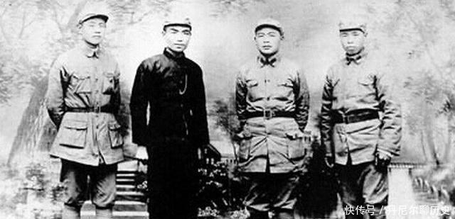 大将|他是红四方面军参谋长,15位部下成大将和上将,为何55年被授中将