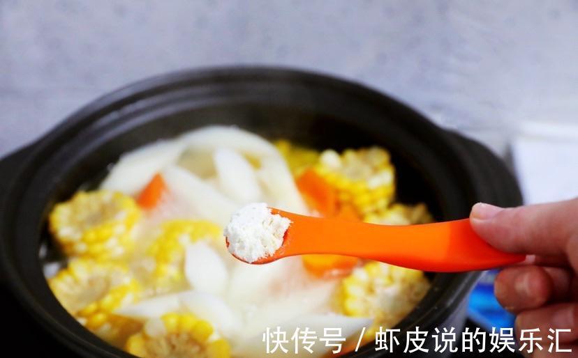 玉米|冬天，多给家人吃这种汤，滋补又保暖，一周吃一回，养胃又健脾
