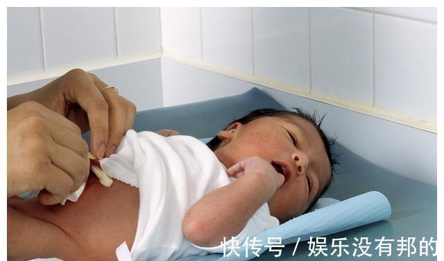 头垢|冬季新生儿怎么带?有哪些护理要点?一文带你学习如何正确照顾