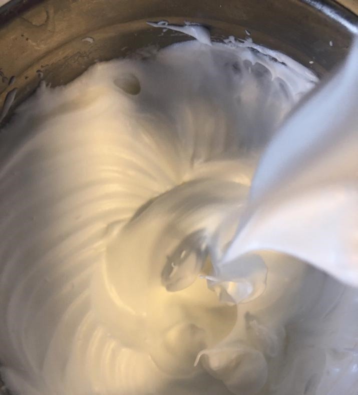 弹性十足的戚风蛋糕，烘焙入门单品，好吃又好做