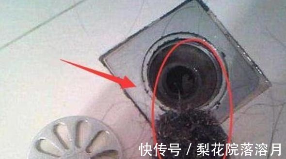 下水道|家里下水道堵了，切记别用热水冲！教你三个妙招，一步畅通无异味
