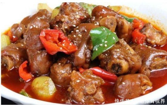 美食|做法简单的下饭美食,再也不用去饭店,满桌好菜满足客人的胃