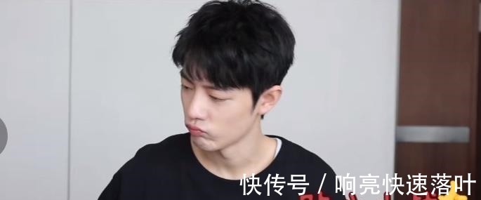 肖戰(zhàn)分享深圳“美食”視頻!看到油條很無語,一句話逗樂網(wǎng)友