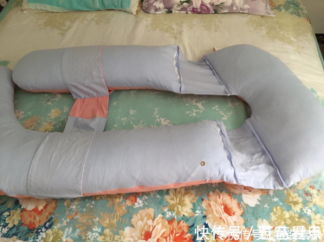 睡眠时间|孕妈晚上睡觉时,宝宝“偷偷”在肚子里干什么这也太可爱了吧