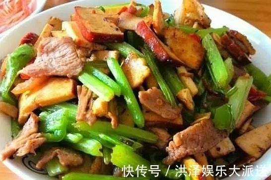 芹菜|大人孩子宅家运动少,几道菜要常吃,排毒降脂又补钙,增强免疫力