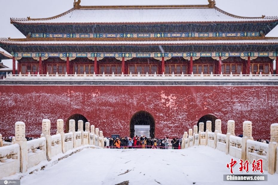 红墙|红墙碧瓦迎春雪 多图欣赏故宫雪中景