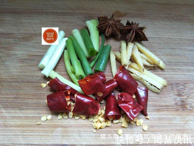 素鸡这样烧比红烧肉还美味,教你不外传的好吃秘诀,让你回味无穷