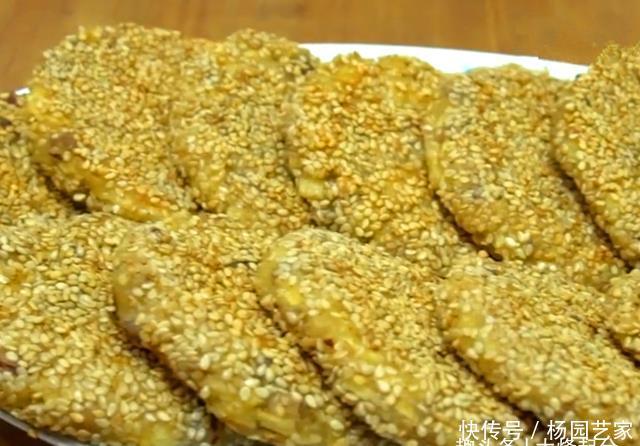 加上|苹果别直接吃了,加上鸡蛋做成早餐饼,营养好消化,孩子最爱吃