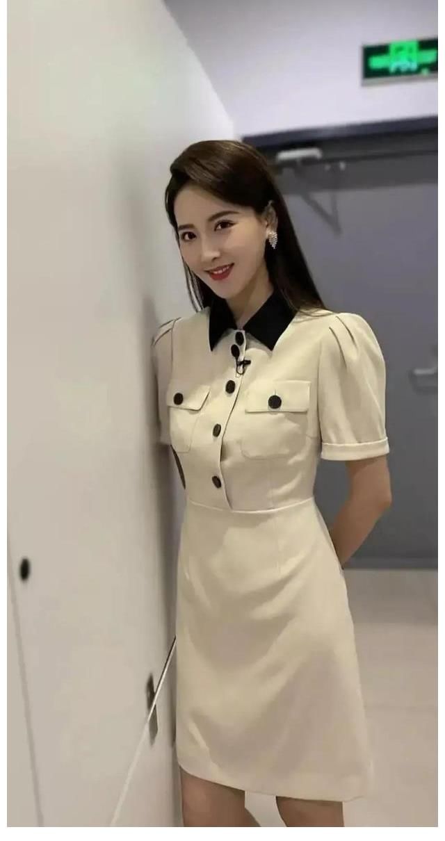 央视|央视女主持人李丹儿，青春甜美，实在是漂亮