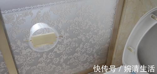 塑料打包盒上穿一根筷子，用途太棒了，解决了很多家庭困扰的烦恼