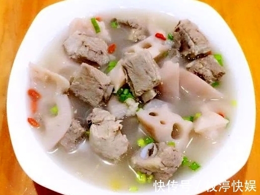 四菜两汤，肉质酥嫩，汤汁醇厚，营养美味又滋补，常吃益智强体质