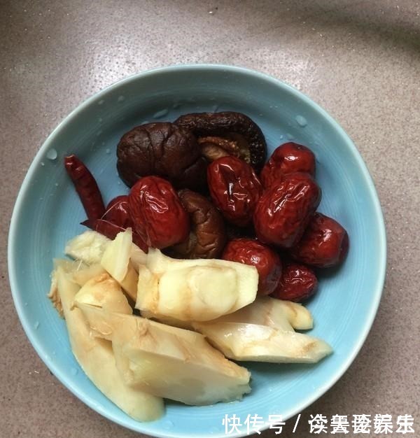 腿腳|70歲奶奶堅持30年,天天都要喝它,腸胃消化好,腿腳也更有勁!