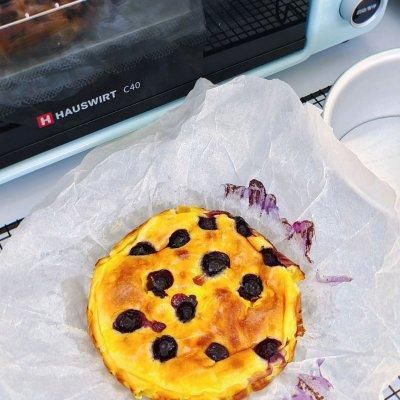 蓝莓|翻山越岭只为这道蓝莓爆浆酸奶蛋糕