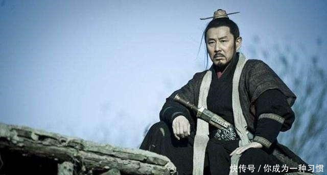 皇帝|皇帝夜宿一地,得知地名后大惊此地不可久留,因此逃过一劫