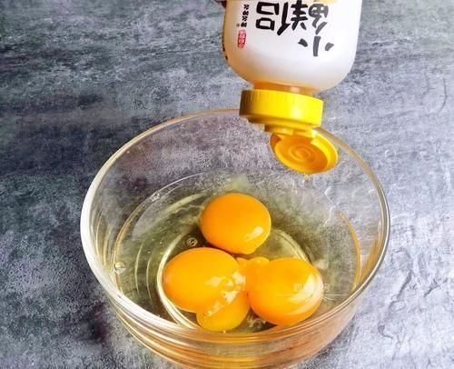 大盘|不用揉面，这菜做的饼真香，忍不住吃光了一大盘！