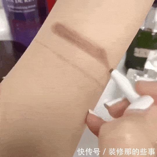 讲真的，女孩子出门时一定别这样子“化妆”，不仅尴尬还显丑