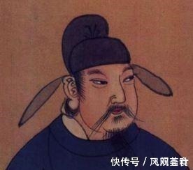 全军覆没@唐朝一个名将, 凭1杆枪威震边关, 杜甫却用2句诗让他威风扫地!