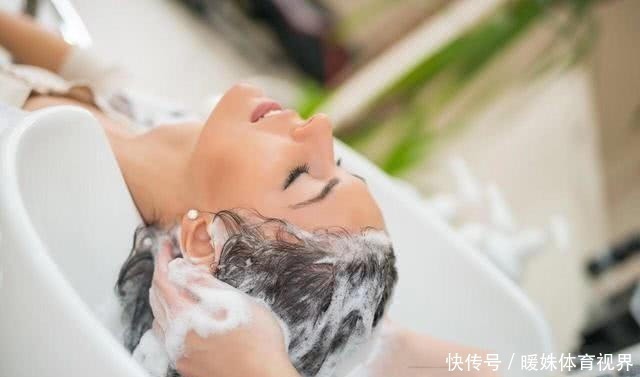 混合型|头发隔多久洗一次最好?很多人还不知道,难怪头发越掉越多